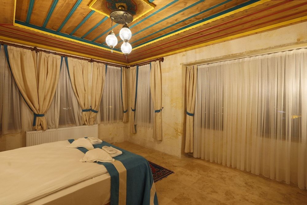 undefined Balloon View Hotel 3