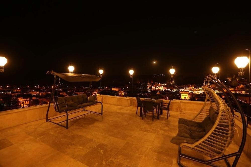 undefined Balloon View Hotel 7