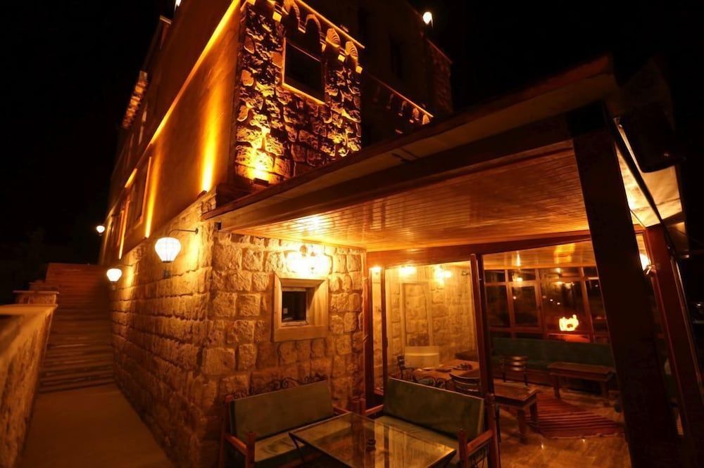 undefined Balloon View Hotel 6