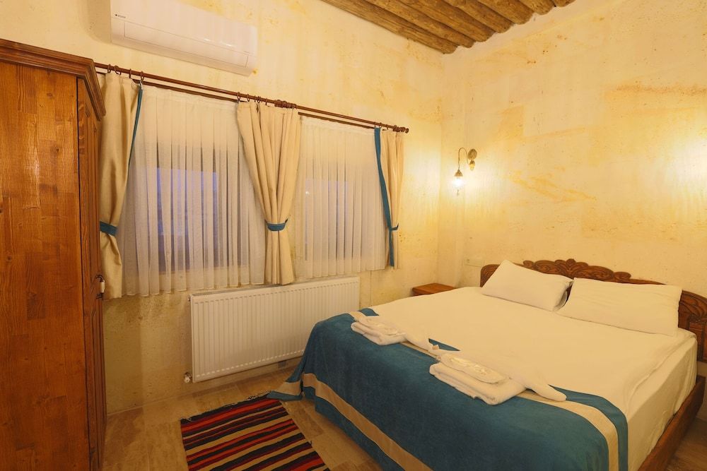 undefined Balloon View Hotel 4