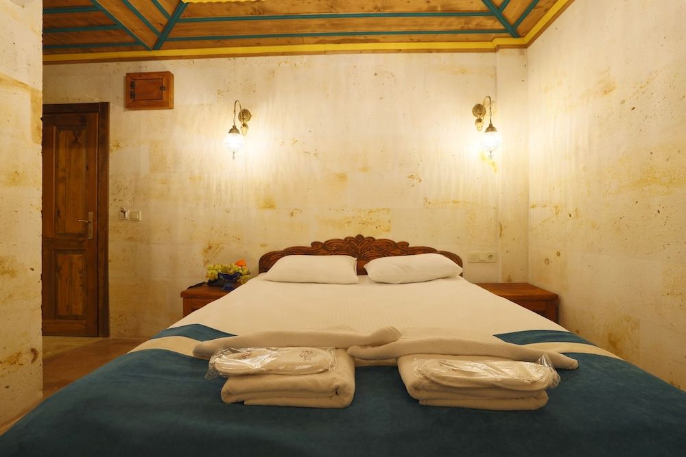 Balloon View Hotel Deluxe Double Room 3