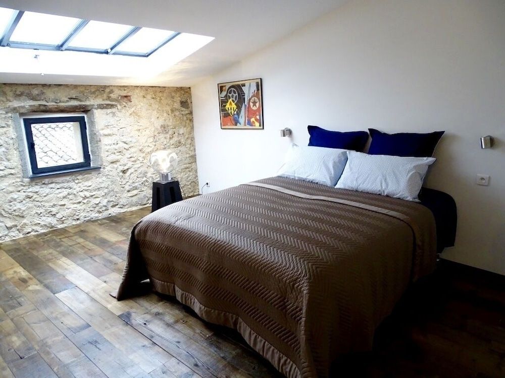 Demeure d'Hotes Le Rocher Superior Suite (Atelier) 2