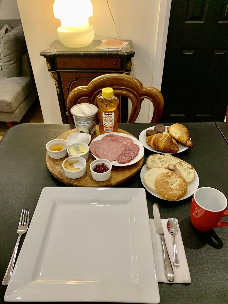 undefined Jacob22 B&B 3