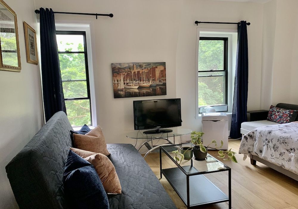 undefined Jacob22 B&B 10