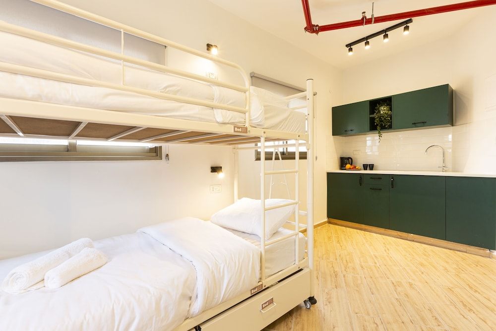 undefined AirTLV - Levinski 113 Hotel - Hostel 10