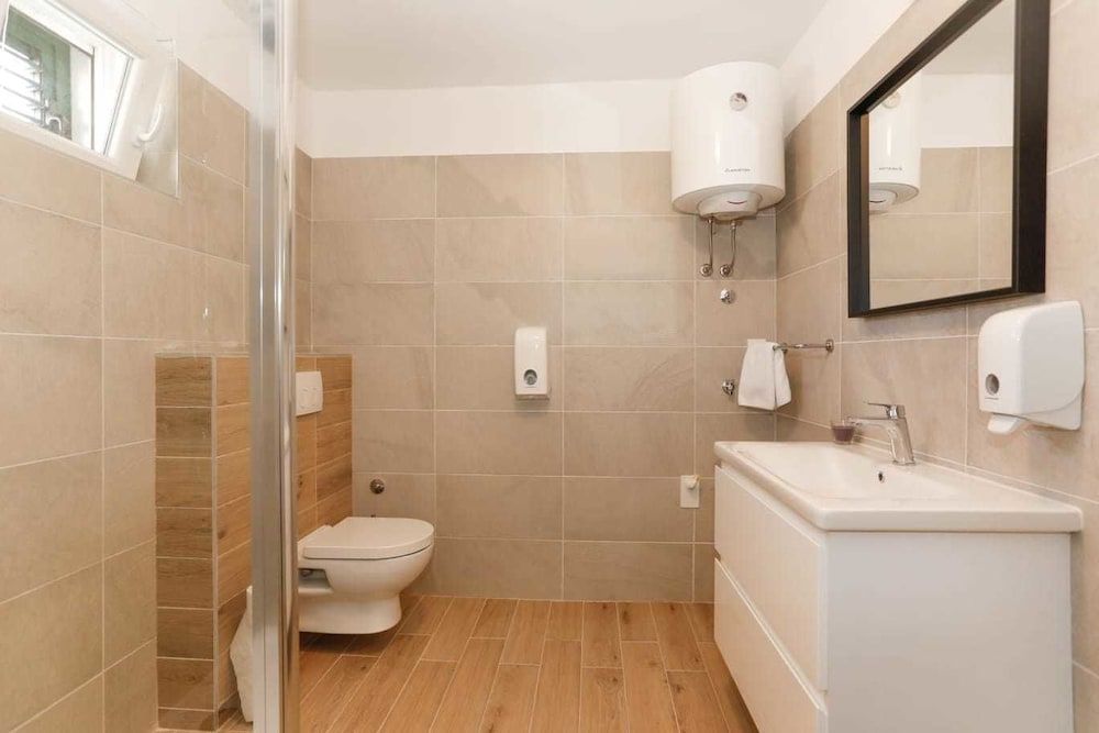 Apartments and Rooms Stone House Studio 5