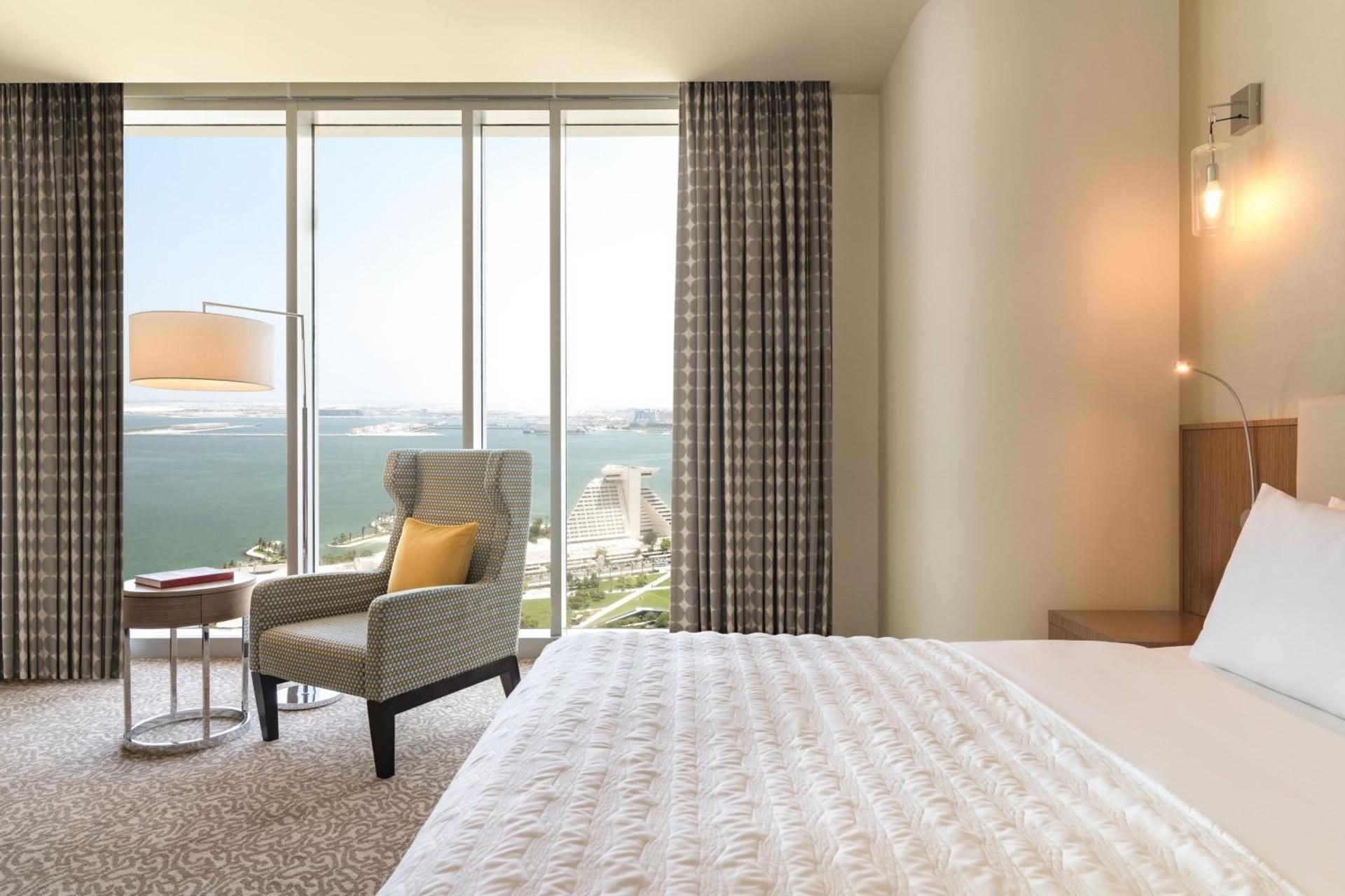 Le Meridien Club King Room with Beach Access