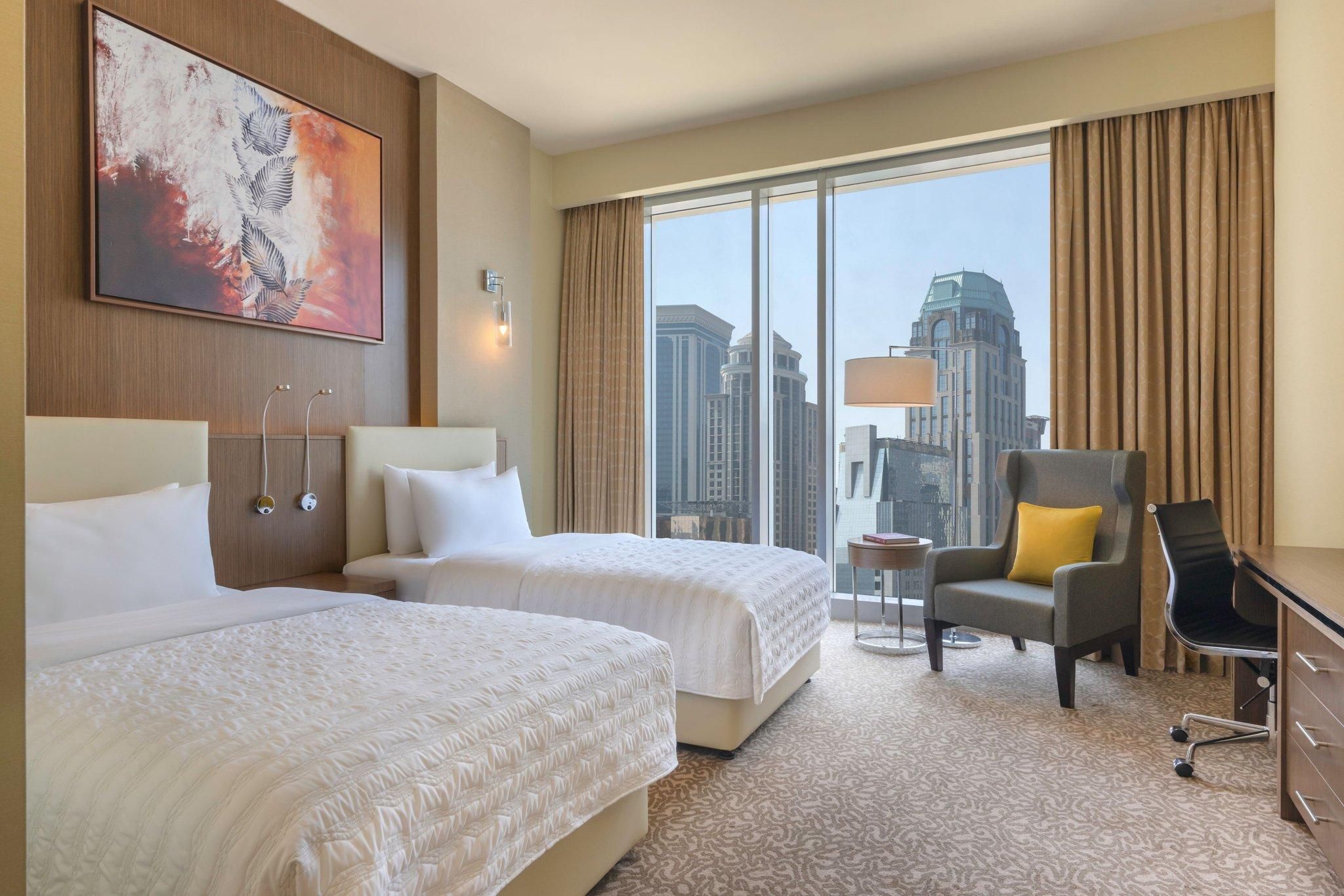 Family, 2 Bedroom Apartment, Bedroom 1: 1 King, Bedroom 2: 2 Twin