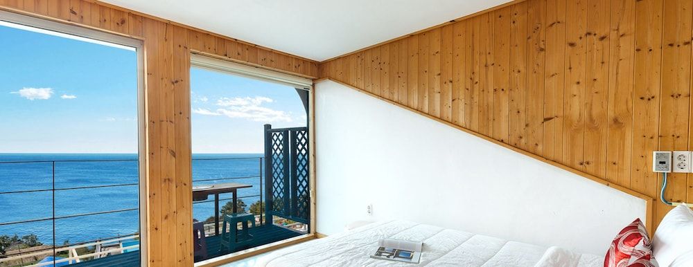 SANTORINI N Pension Room, Ocean View (204) 2