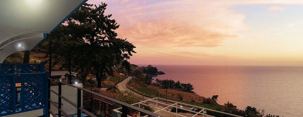 SANTORINI N Pension Room, Ocean View (205) 6