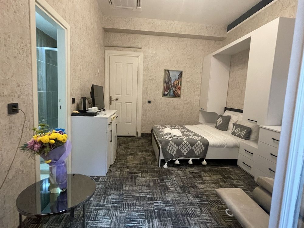 undefined Moda Suit 5