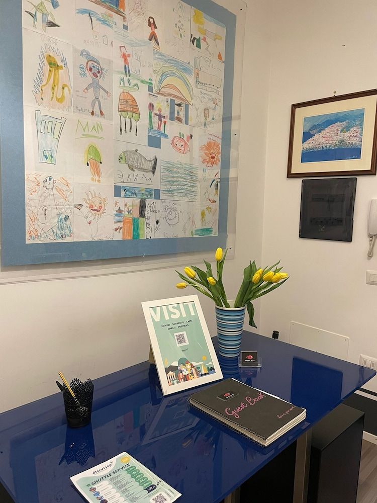 undefined Nonna Pina Art Rooms 4