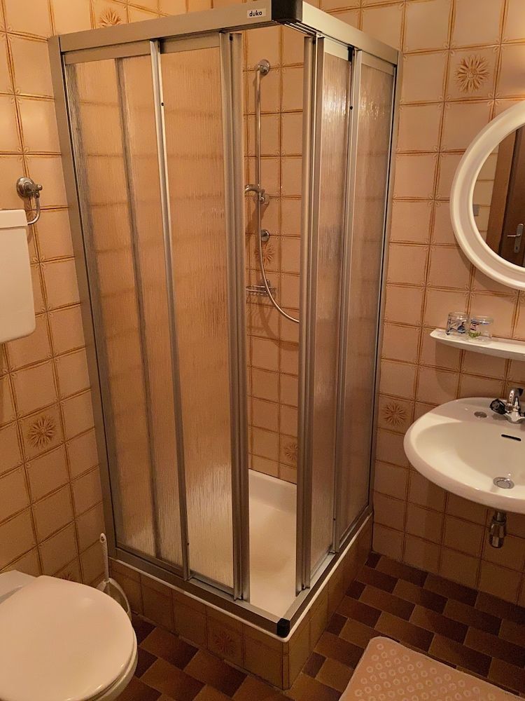 Gasthof Albergo Ressmair Classic Triple Room 5