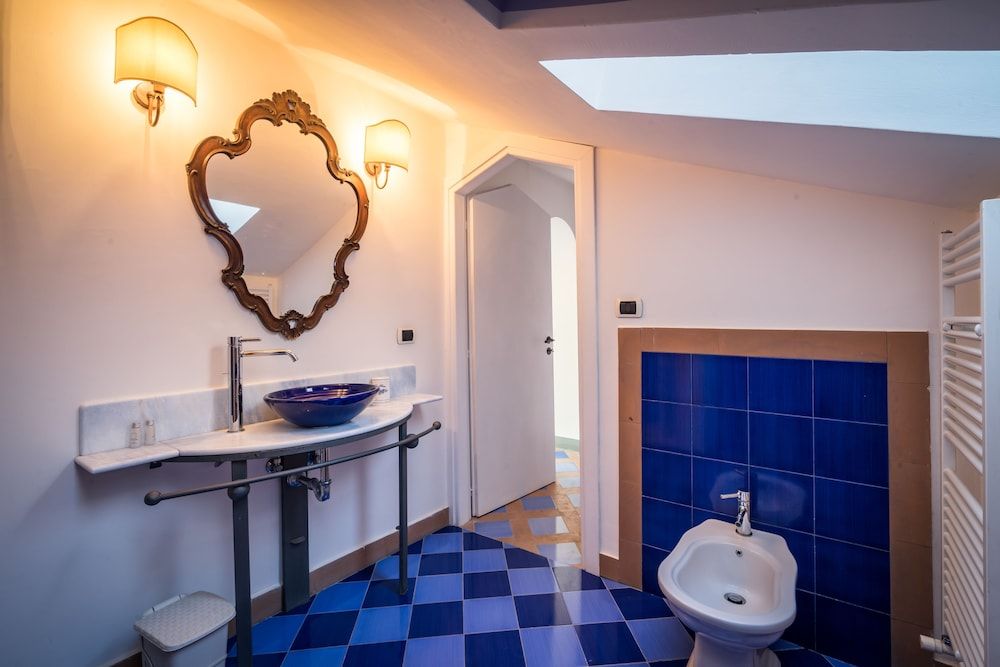 Borgo dei Saraceni - Domus Indomita Superior Double Room, 1 Queen Bed, Terrace, Sea View 6