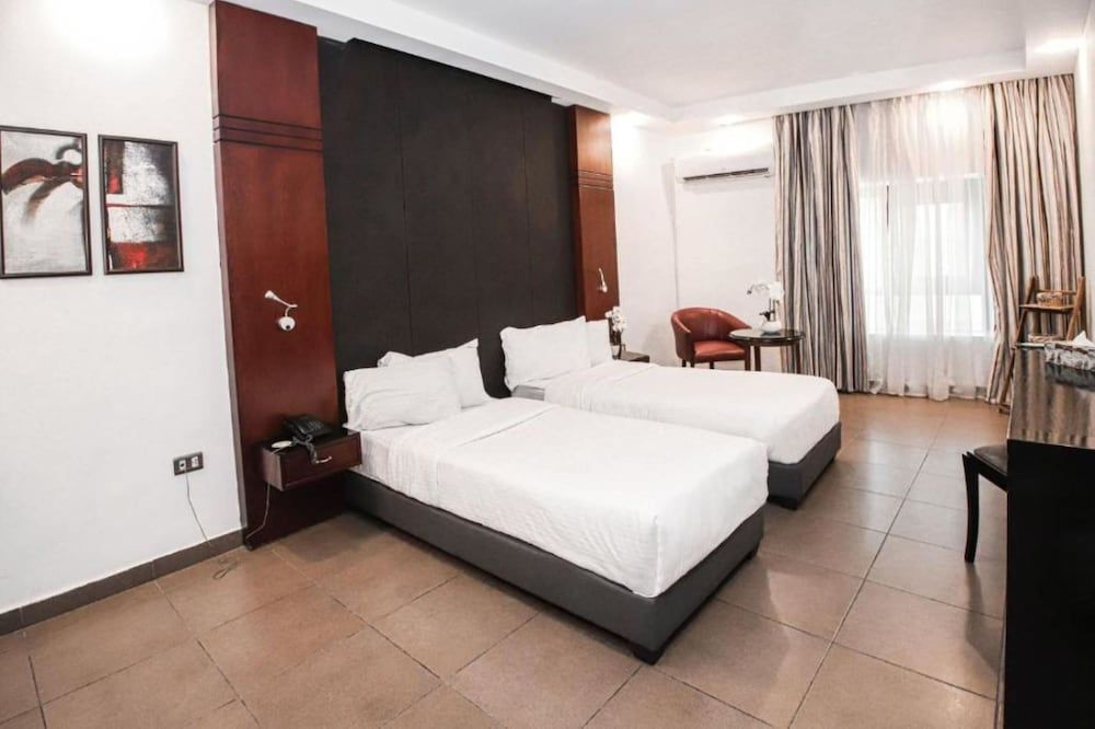 Torino Amman Hotel Standard Triple Room, 3 Twin Beds 5