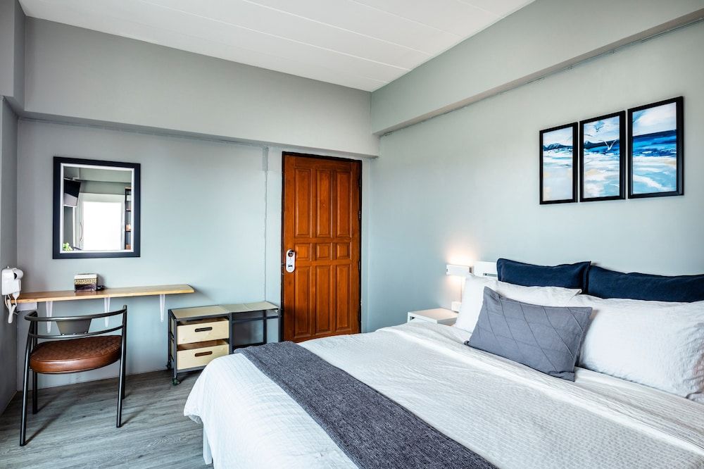 undefined Penyos Service Apartment 7