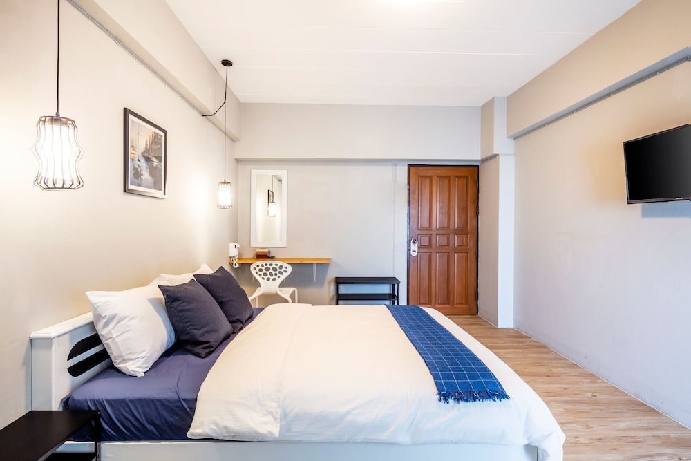 Penyos Service Apartment Standard Room 4