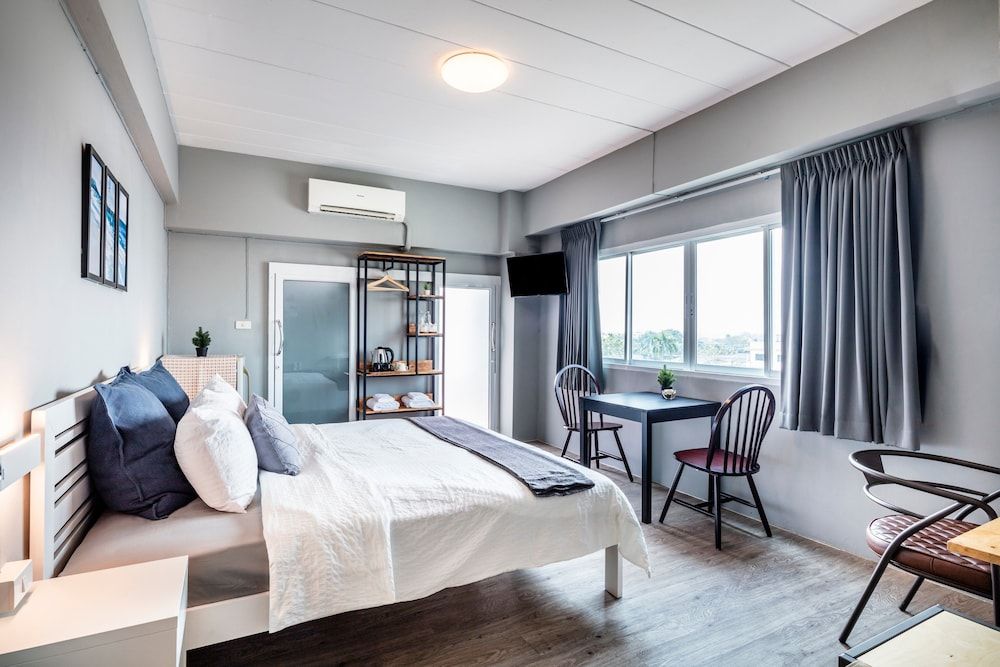 undefined Penyos Service Apartment 9