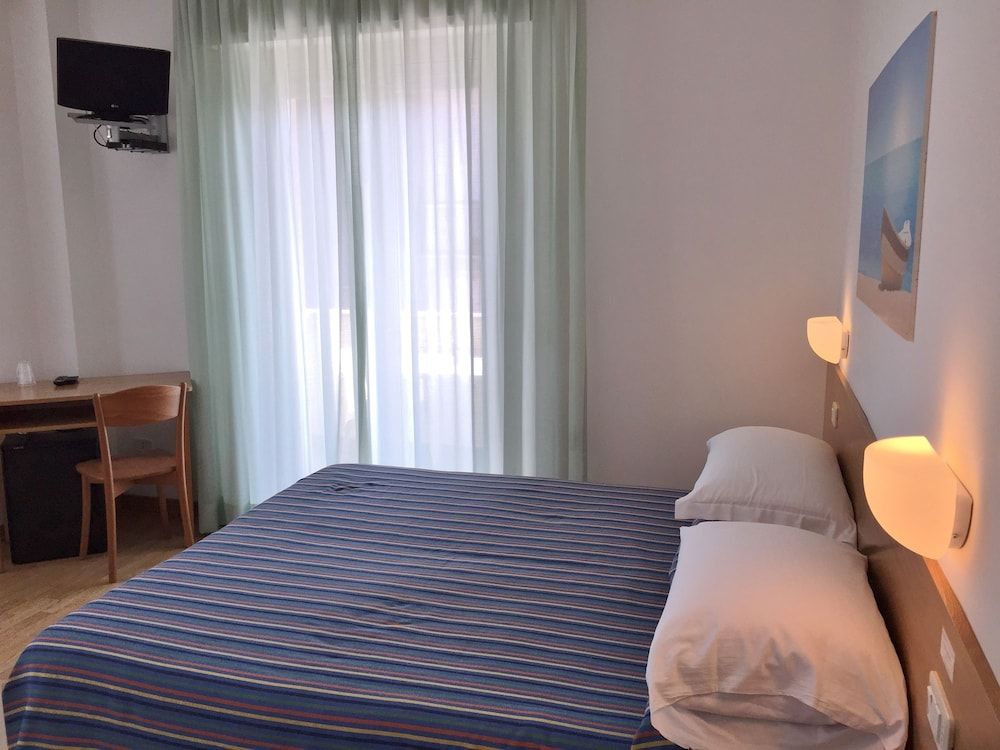 Hotel Mayor Comfort Double or Twin Room