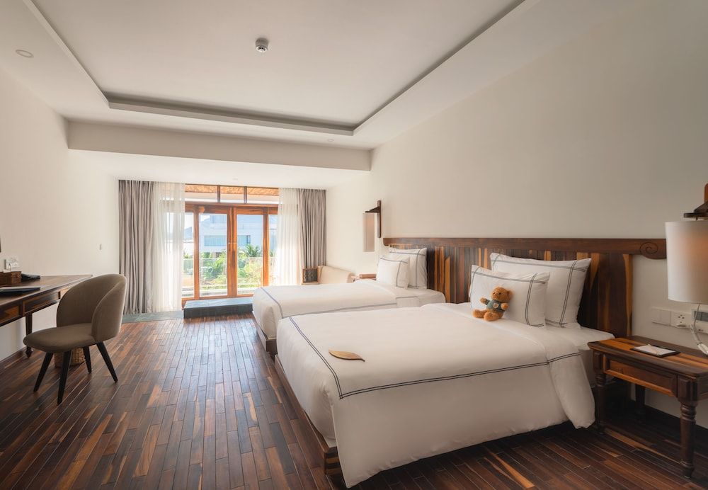 Balcony Twin Room