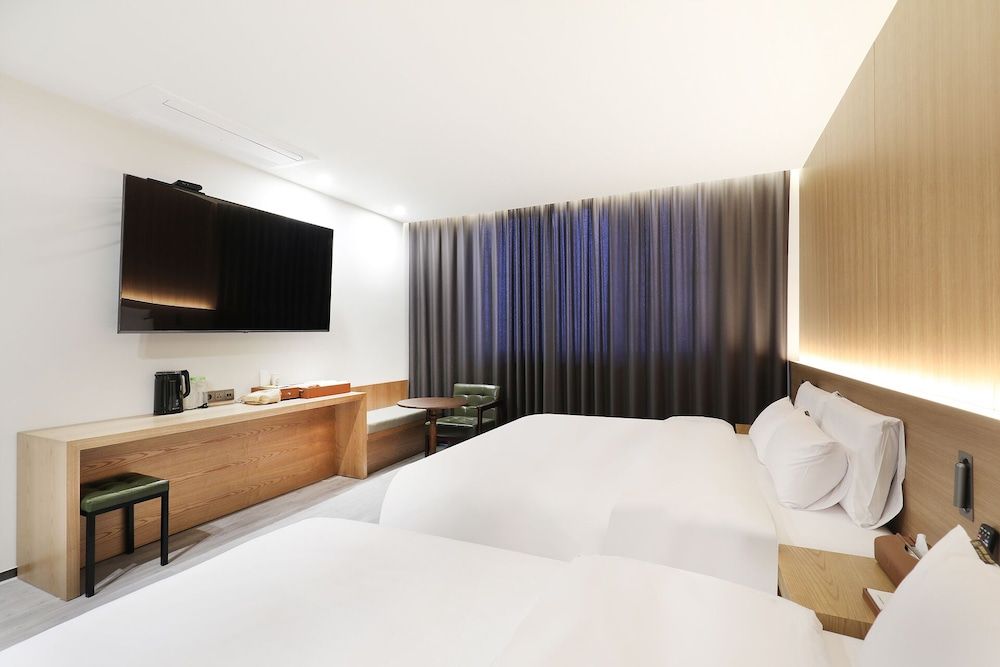 Brown-dot Hotel Paju Heyri Premium Twin Room, Multiple Beds, Non Smoking