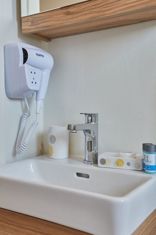 toStay Athens Start your Voyage from this Acropolis view Studio 9