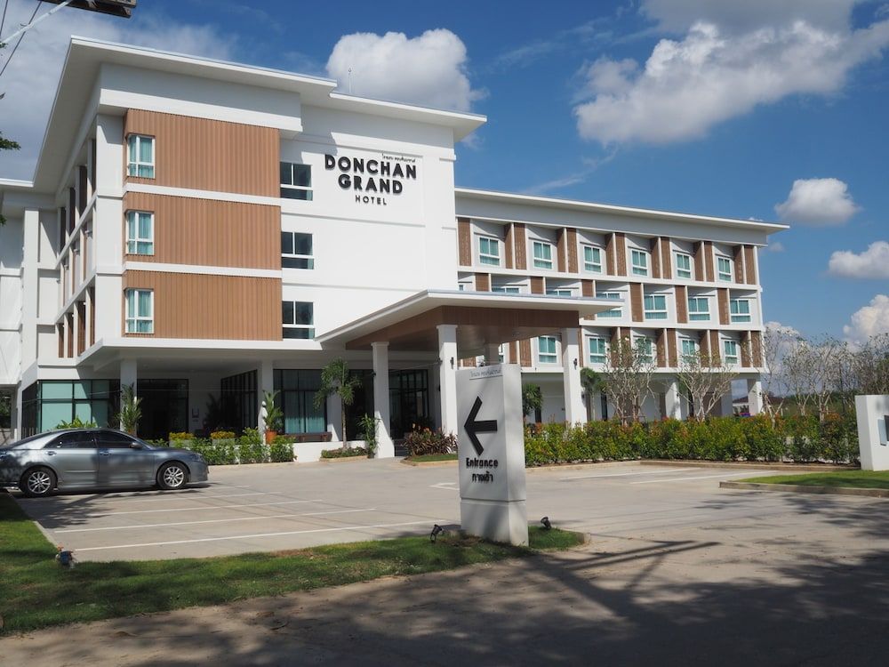 undefined Donchan Grand Hotel 9