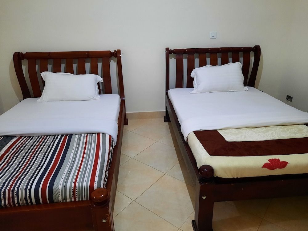 Airport Side Hotel Entebbe Twin Room 4
