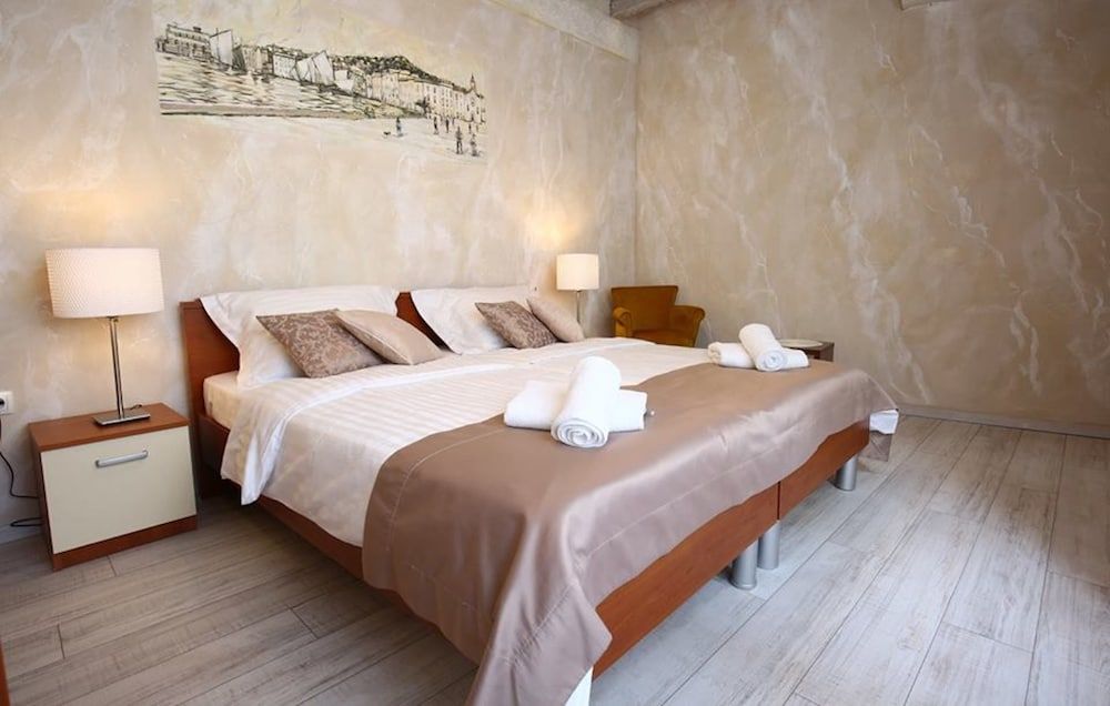 undefined Luxury Lidija Rooms 5