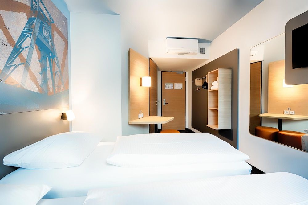 B&B Hotel Bochum-City Twin Room