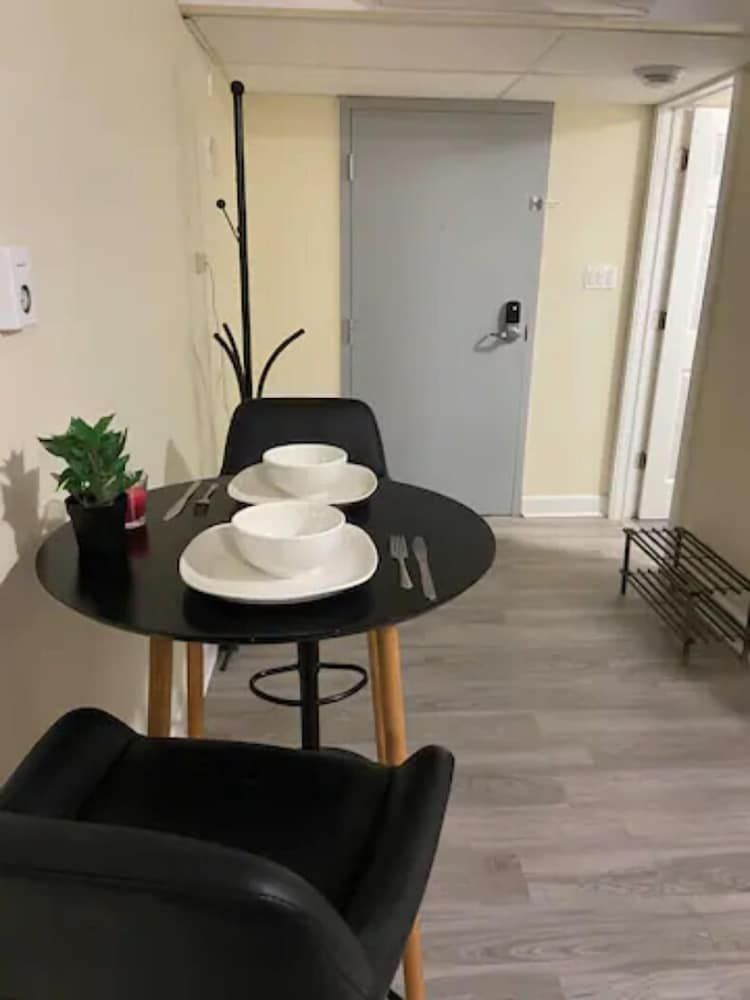 undefined Byward Suites 7