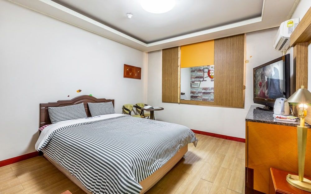 Inje Tourist Hotel Standard Room