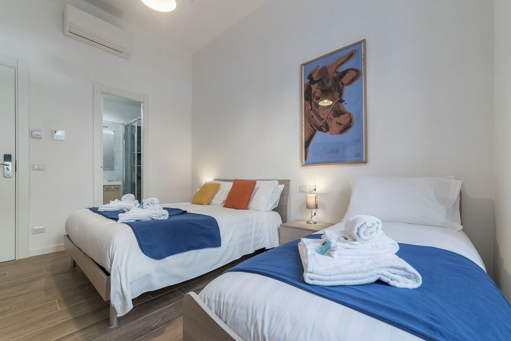 Roman Station House Quadruple Room 7