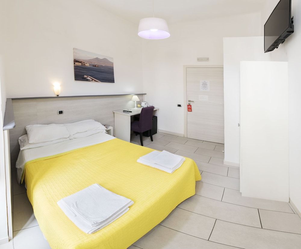 B&B Solimena Comfort Double Room, City View 4