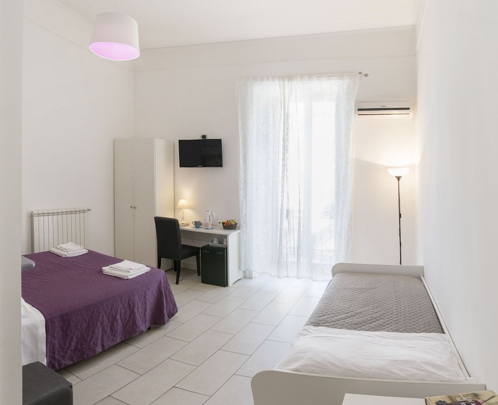 B&B Solimena Classic Double or Twin Room, City View 4