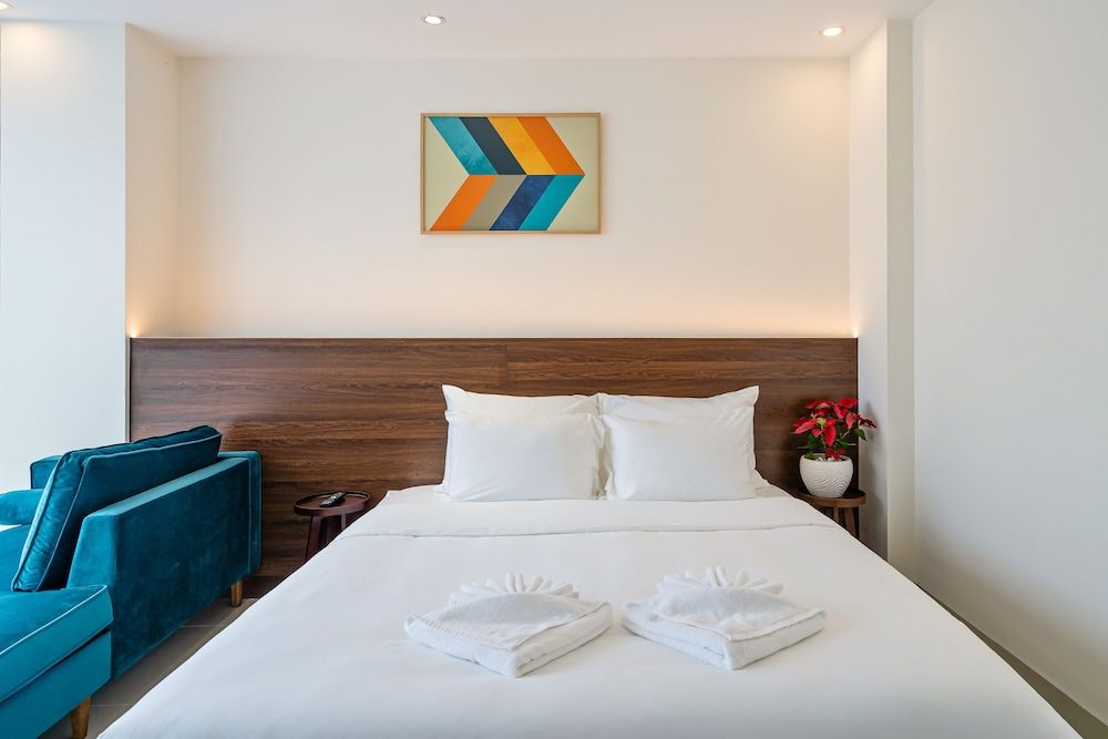 Aquatel Vung Tau Deluxe Double Room 5