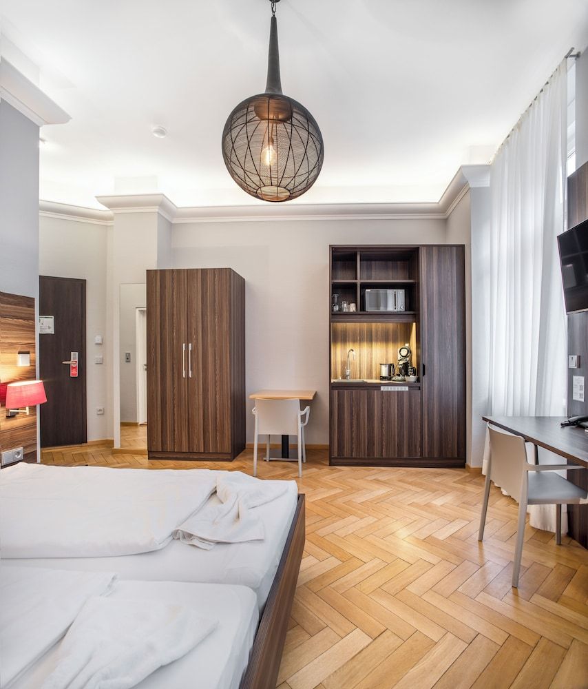 BoardingWorld Heidelberg Triple Room 6