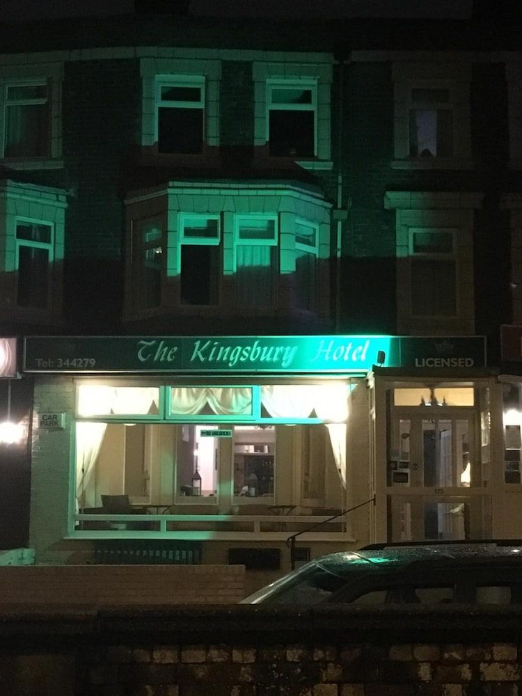 undefined Kingsbury Hotel 8