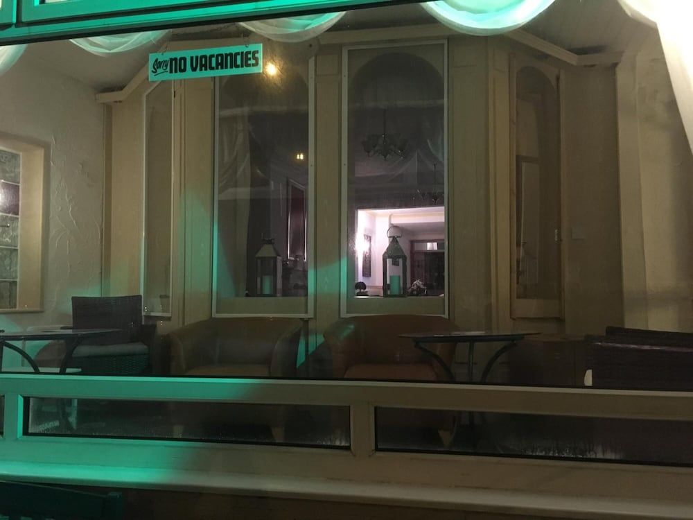 undefined Kingsbury Hotel 9