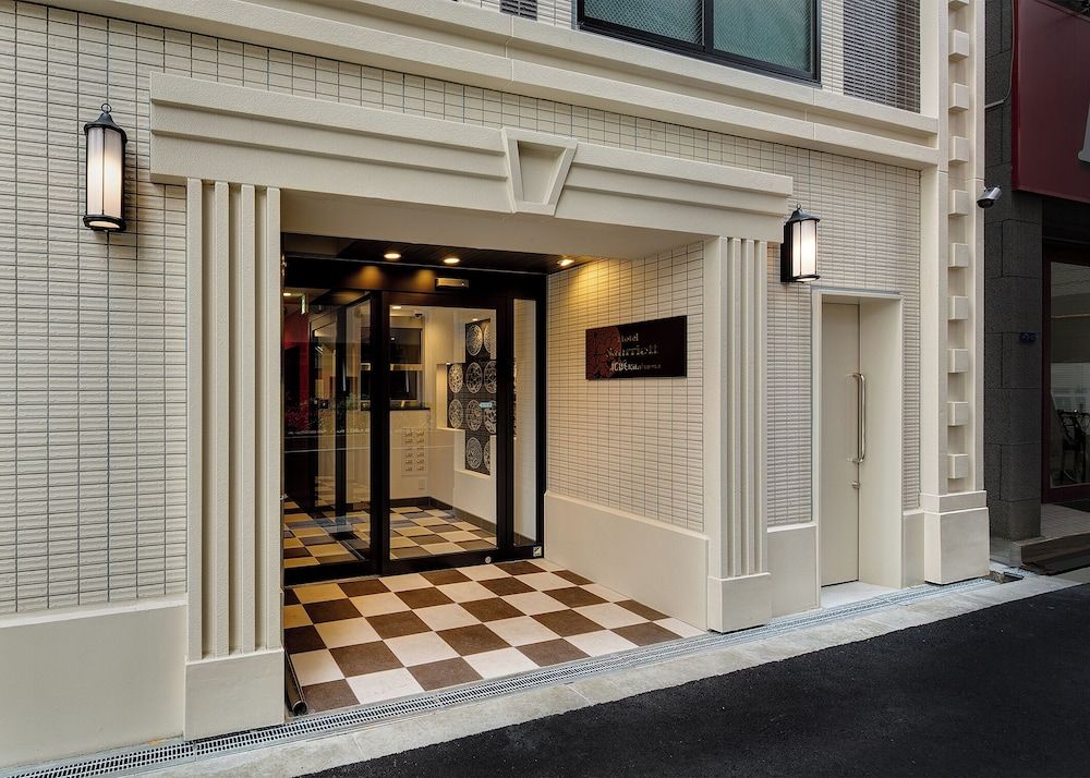 undefined Sanrriott Kitahama 6