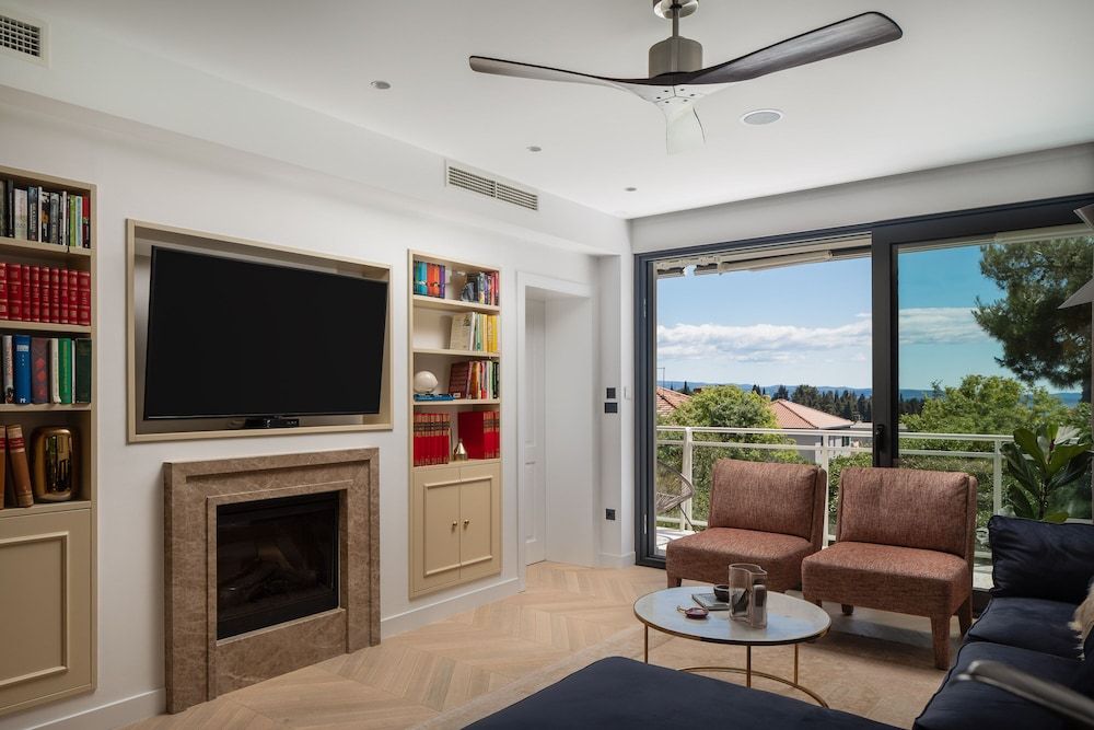 Residence by Splendida Palace Deluxe Apartment 15