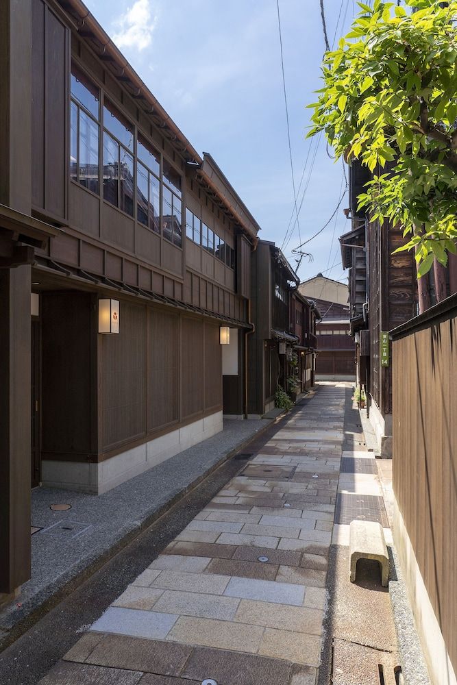 undefined Utaimachi 6