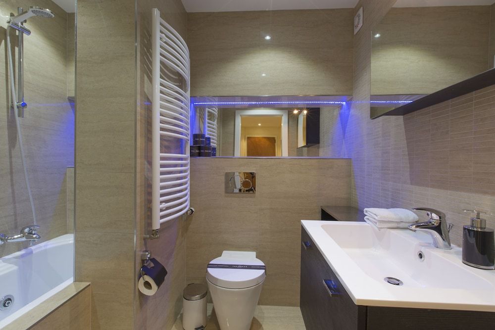 The Queen Luxury Apartments - Villa Liberty Executive Apartment, 1 Bedroom 12