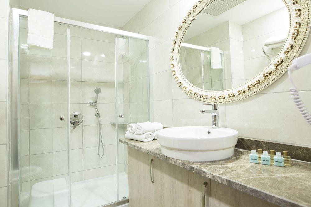 Helen Troya Hotel Geyikli Family Triple Room, 1 Bedroom, Lanai 8