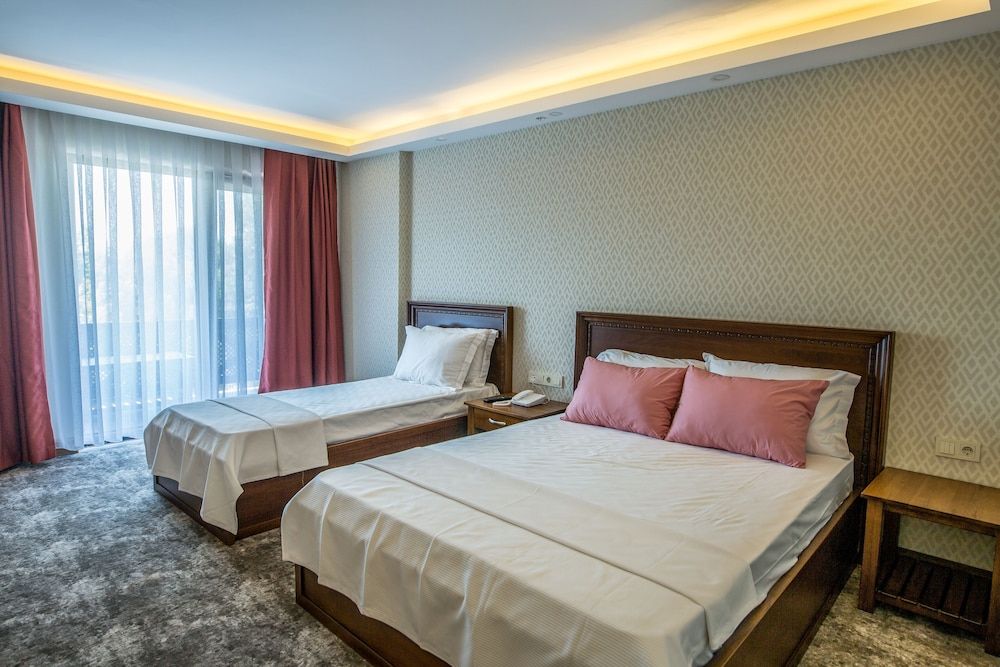 Helen Troya Hotel Geyikli Family Triple Room, 1 Bedroom, Lanai