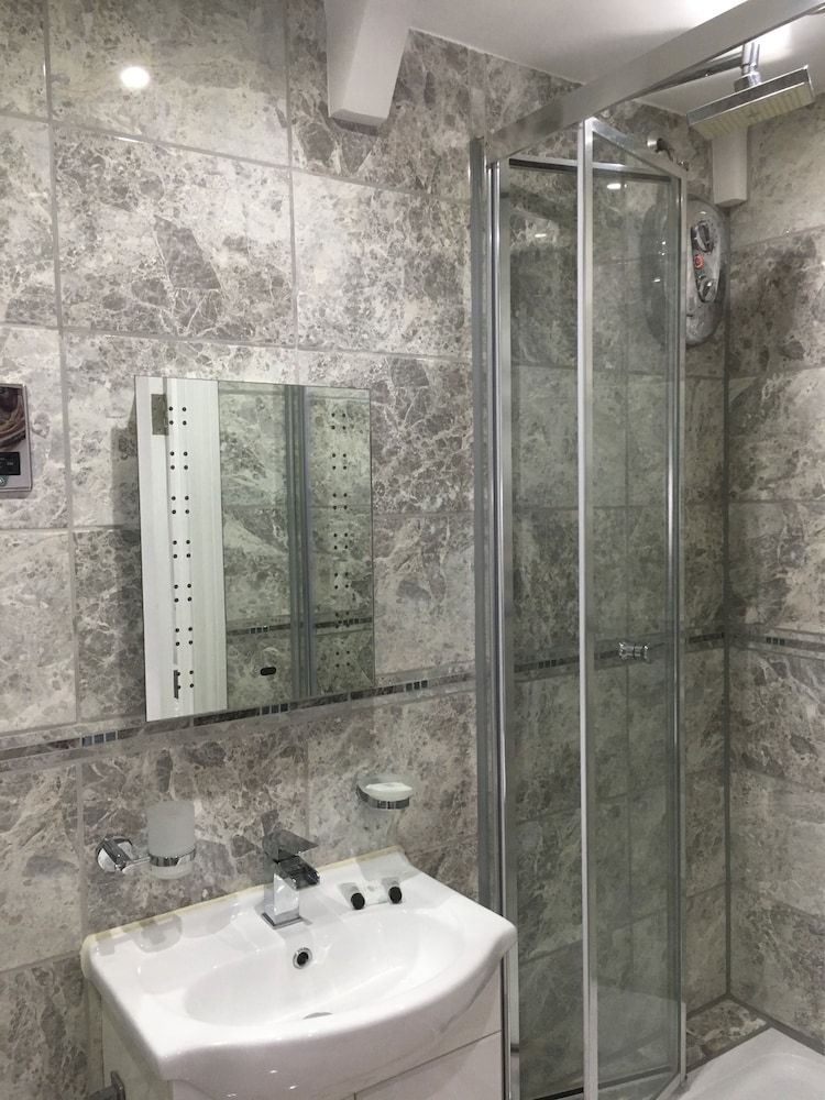 Luxurious Apartment in Kensington & Chelsea Luxury Apartment, Multiple Beds 8