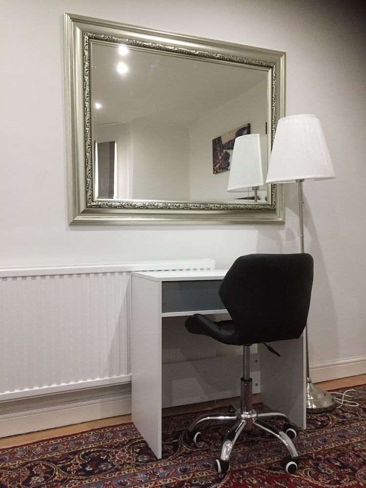 Luxurious Apartment in Kensington & Chelsea Luxury Apartment, Multiple Beds 18