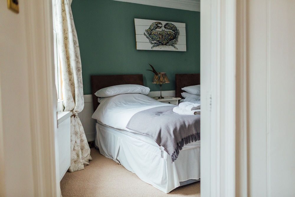 undefined Founders House 10