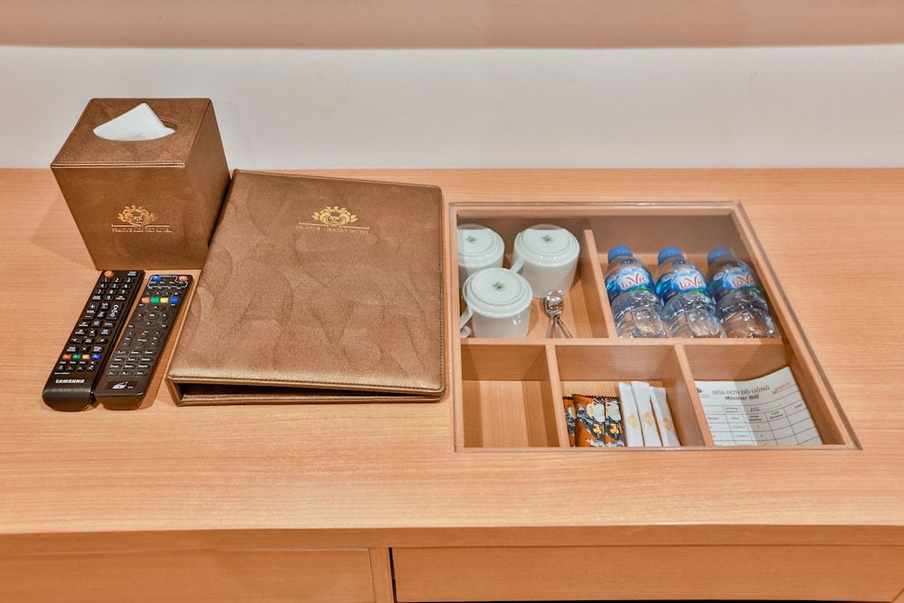 Prague Saigon Airport Hotel Superior Double Room 11