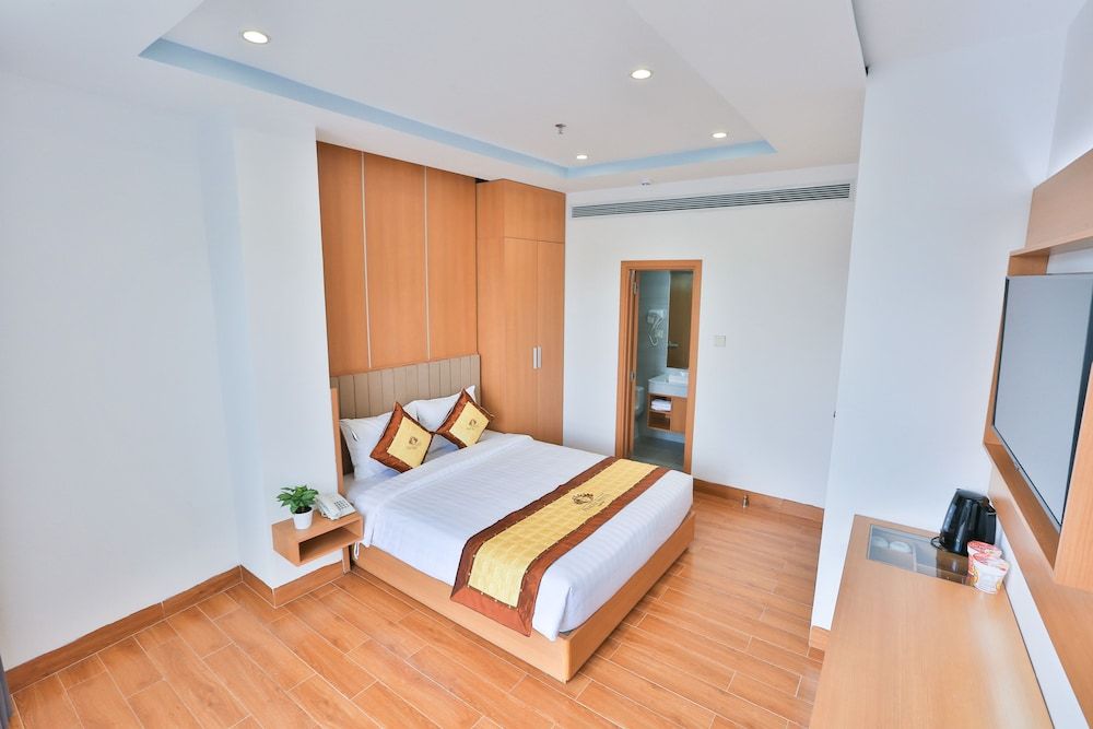 undefined Prague Saigon Airport Hotel 8